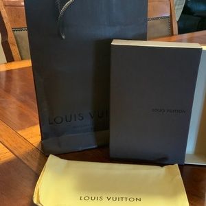 LOUIS VUITTON SLIDE BOX, SMALL DUST BAG AND SHOPPING BAG